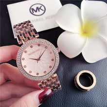 Load image into Gallery viewer, 2020 New Diamond Gold Women's Watches Fashion Simple Ladies Watch Quartz Wrist Watch Women Stainless Steel Strap Female Clock