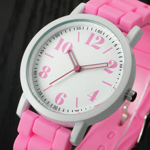 Load image into Gallery viewer, Women Watch Fashion Silicone Young Girl Quartz Watch For Women Reloj Mujer Women&#39;s Ladies Watch relogio feminino reloj mujer
