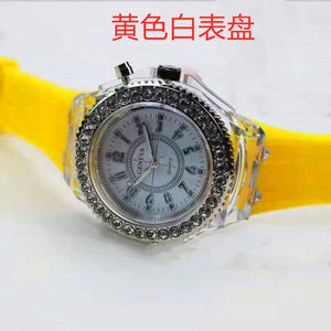 2019 led Flash Luminous Watch Personality trends students lovers jellies woman men's watches 7 color light WristWatch best Gifts