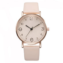 Load image into Gallery viewer, Reloj de pulsera de cuarzo analógico de lujo para Mujer de moda de estilo superior, Reloj dorado para Mujer, Reloj negro para Mujer
